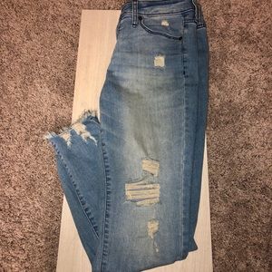 Universal Thread Jeans